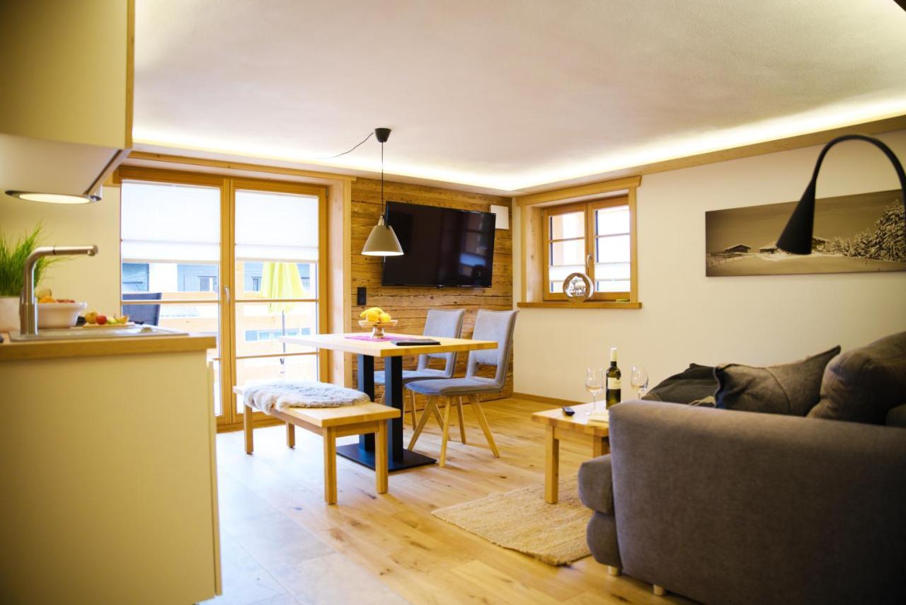 Leos Alpenchalet - Inclusive Sommer Bergbahnticket Und E-Auto Ladestation Oberstdorf Buitenkant foto